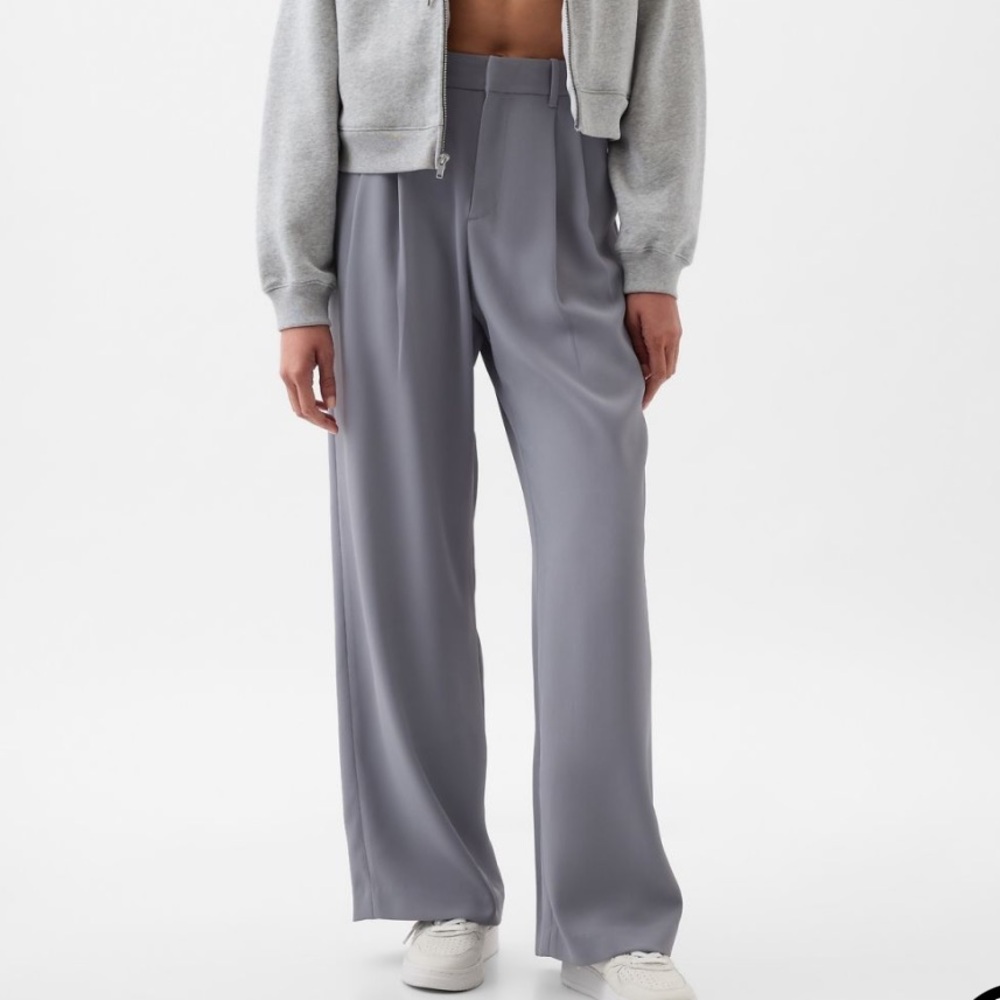 Gap Pleated Wide Leg Trouser in Pilot Grey NWT